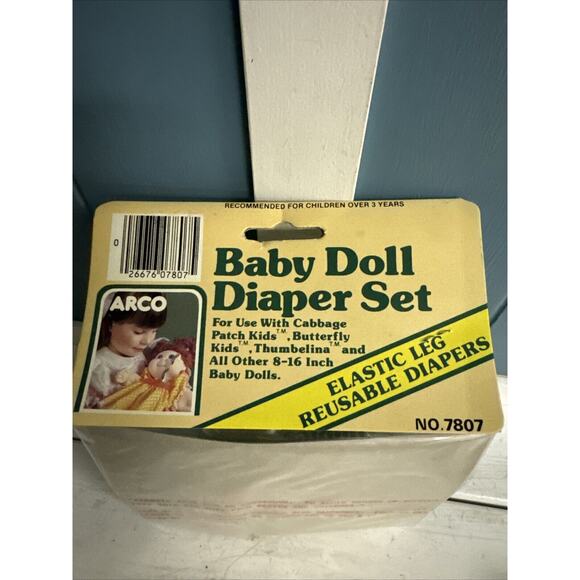 Vtg 1984 ARCO TOYS BABY DOLL DIAPERS SET FOR CABBAGE PATCH DOLLS NOS 7807 Bottle - Picture 3 of 5